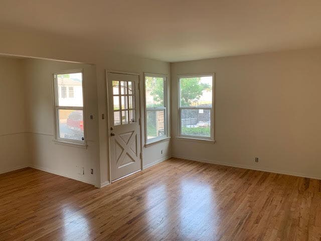 Photo - 8337 Dunbarton Ave Unit 8339