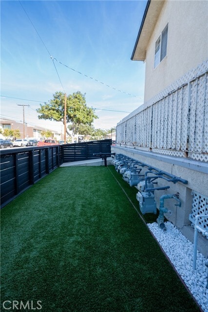 Photo - 14528 Avis Ave