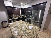 Photo - 315 Royal Gln