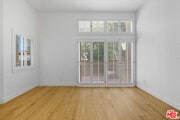 Photo - 18730 Hatteras St Unit 32
