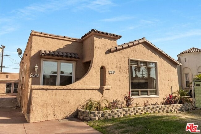 Photo - 7818 Dalton Ave