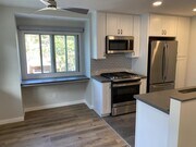 Photo - 2955 Columbia St