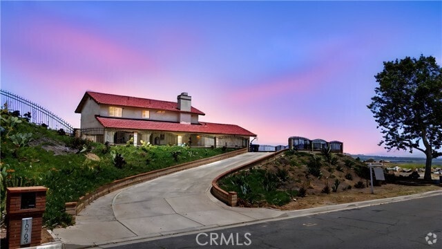 Building Photo - 10703 Valley Dr Rental