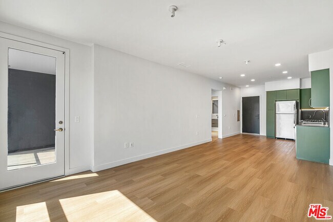 Photo - 10601 Washington Blvd Unit 405