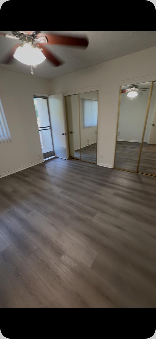Photo - Willis Manor Apartments
