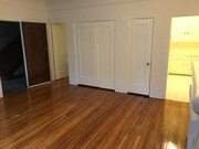 Photo - 519 N Hayworth Ave