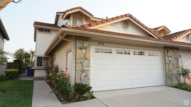 Building Photo - 19538 Crystal Ridge Ln Rental