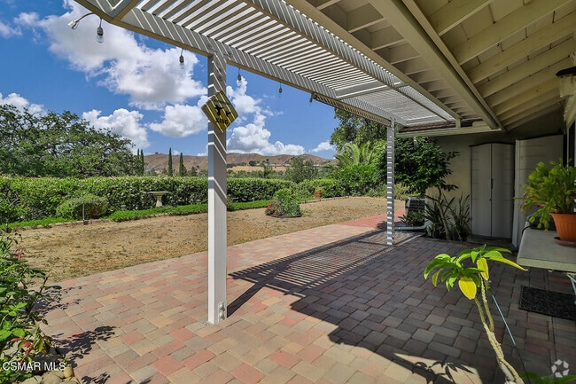 Building Photo - 29249 Hillrise Dr Rental