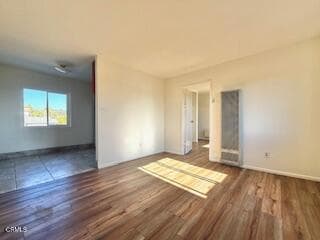 Photo - 271 E B St