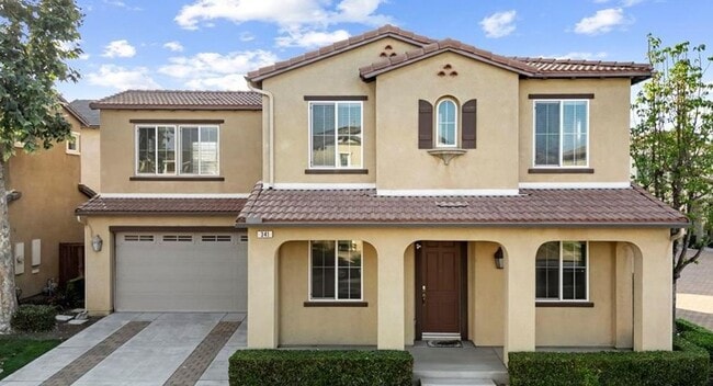 Building Photo - Beautiful 5bdrm in Riverbend Rental