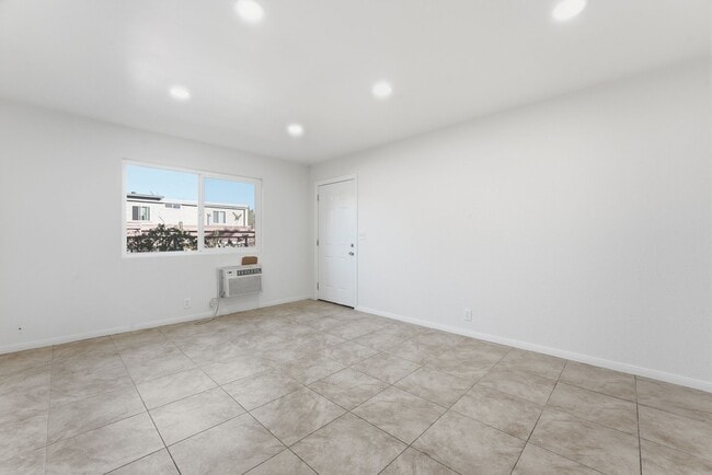 Photo - 12621 Lindo Ln