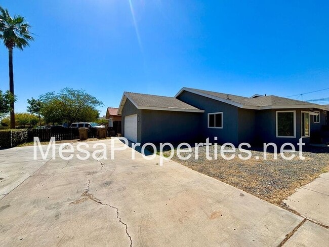 Photo - 16461 Spruce St