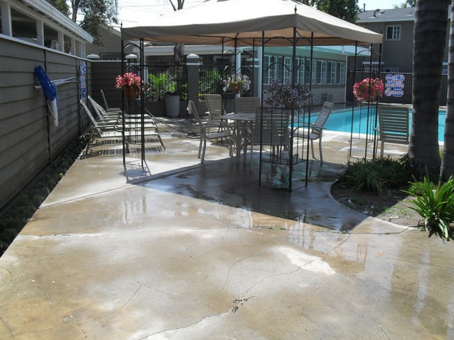 Photo - Riverglen Apartments