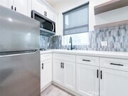 Photo - 305 Main St Unit 3
