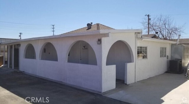 Building Photo - 12526 Bromwich St Rental