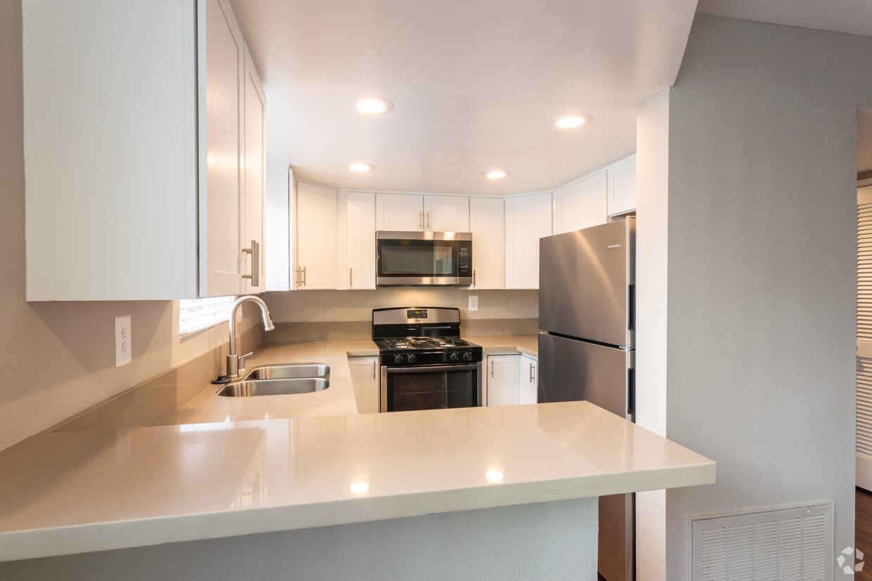 Floor Plan - Capistrano