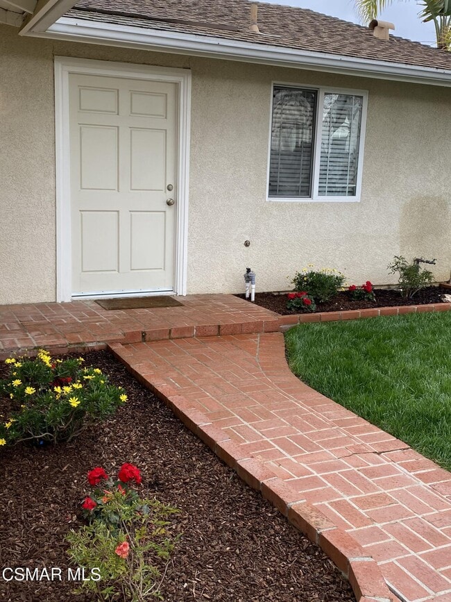 Photo - 577 Appleton Rd