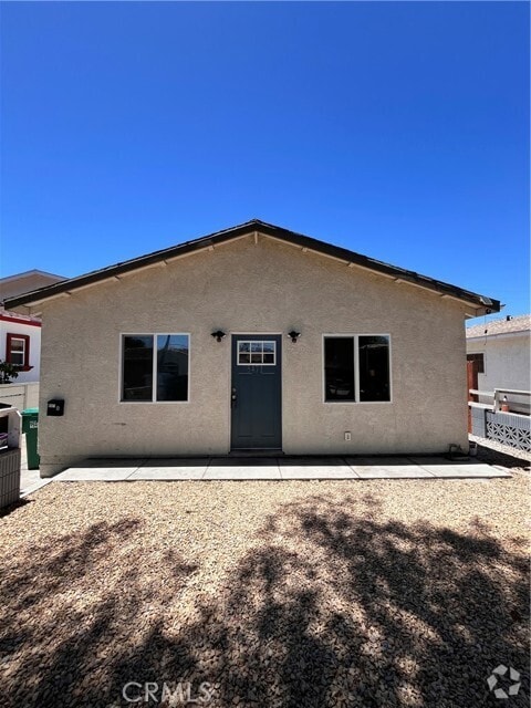 Building Photo - 5471 Olive Ave Rental