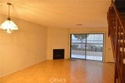 Photo - 410 W Milford St