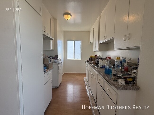 Photo - 4702 W 17th St Unit 4