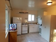 Kitchen - 1914 Granville Ave Unit rear