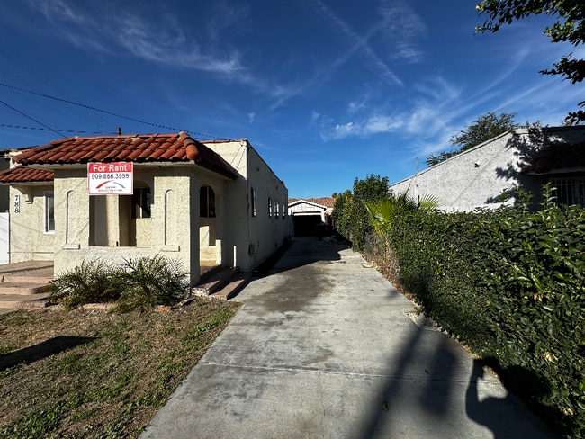 Photo - 788 W 13th St