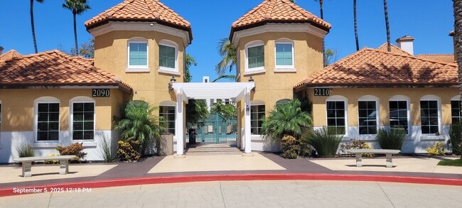 River Colony townhome - centrally located - River Colony townhome - centrally located
