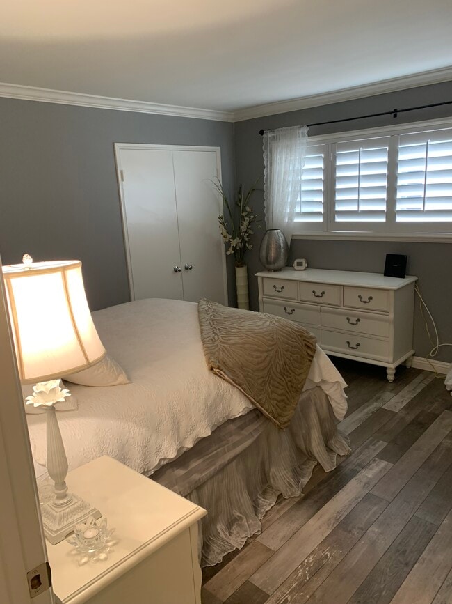 2nd bedroom (view from door) - 1128 11th St Unit 105