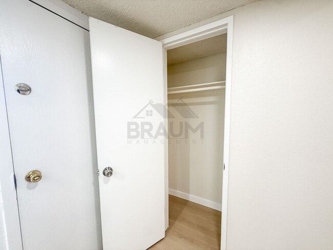 Photo - 4638 Tilden Ave Unit 7