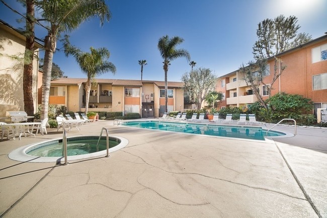 Building Photo - Sonterra Condominiums