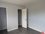 Photo - 901 W 64th St Unit 2