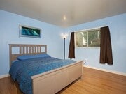 Photo - 550 Graves Ave