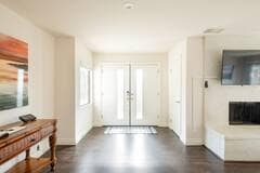 Photo - 9742 Date St