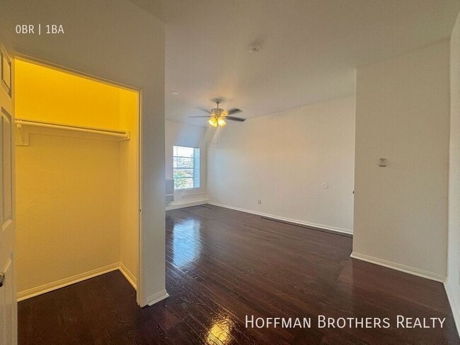 Photo - 915 S Carondelet St Unit 306