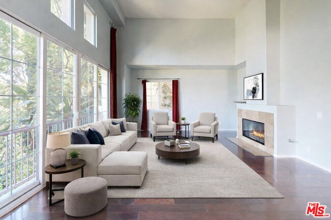 Photo - 5655 Como Cir