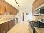 Photo - 14722 Addison St