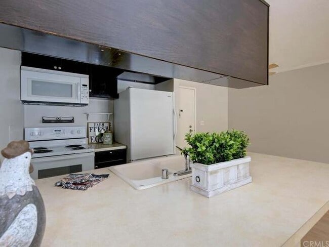 Photo - 5585 E Pacific Coast Hwy Unit 145