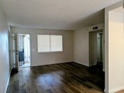 Photo - 955 W Devonshire Ave Unit B