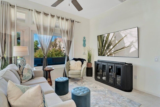 Photo - 38635 Orangecrest Rd