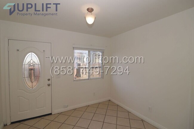 Photo - 729 W 9th Ave