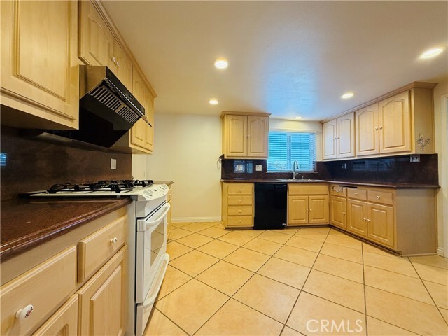 Photo - 1525 W Houston Ave