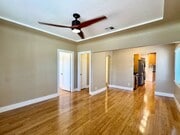 Photo - Charming Upgraded 2 Bedroom Cottage w/Cent... House