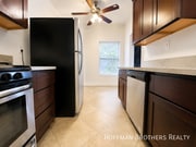 Photo - 800 N Las Palmas Ave Unit 107