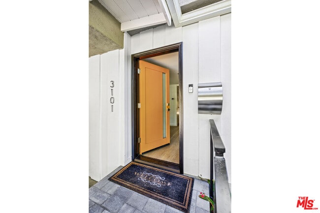 Photo - 3101 Beachwood Dr