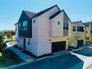 Photo - 27366 Hyland Ct