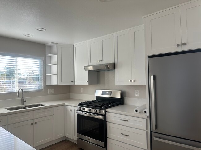 Photo - 5508 W 117th St Unit 5508