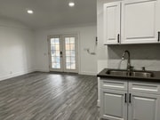 Photo - 452 N Alexander St