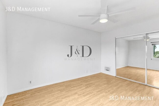 Photo - 4252 35th St