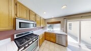 Photo - Beautiful 4 Bedroom 2 Bathroom House in Be...