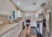 Photo - 4242 Van Nuys Blvd